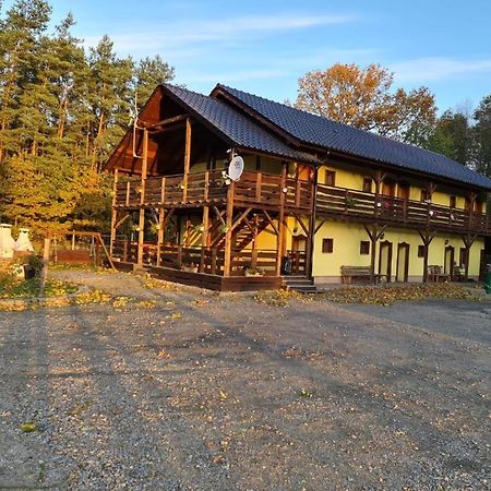 Agroturystyka U Siwego Rokitki  Exteriör bild