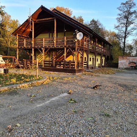 Agroturystyka U Siwego Rokitki  Exteriör bild