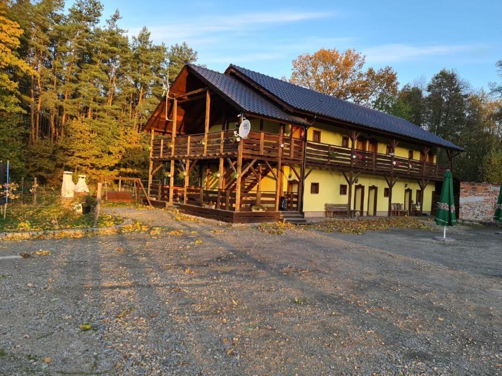 Agroturystyka U Siwego Rokitki  Exteriör bild